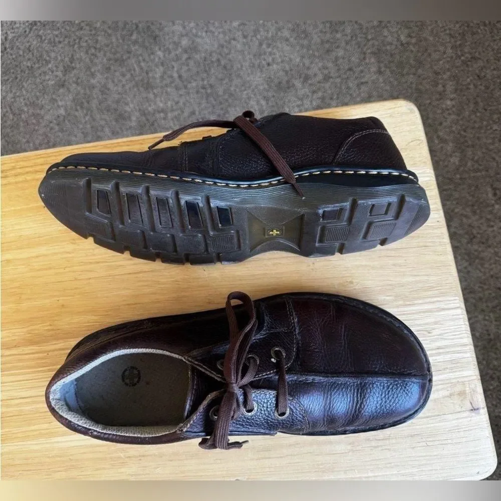 Dr. Martens Men's Brown Leather Lace-Up Oxfords Size 11